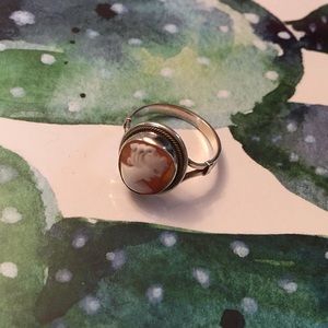 sterling cameo ring size 7